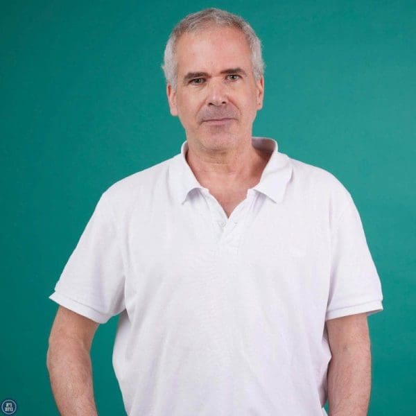 תמונות AI - מה זה הדבר הזה? גיא ברנע - תמונת תדמית Wix